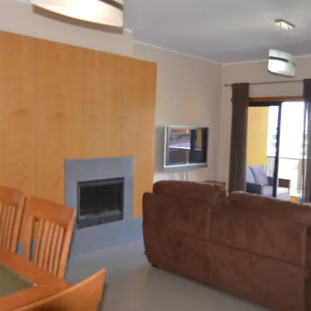 Frente Ao Mar Com Piscina De água Salgada Apartamento *